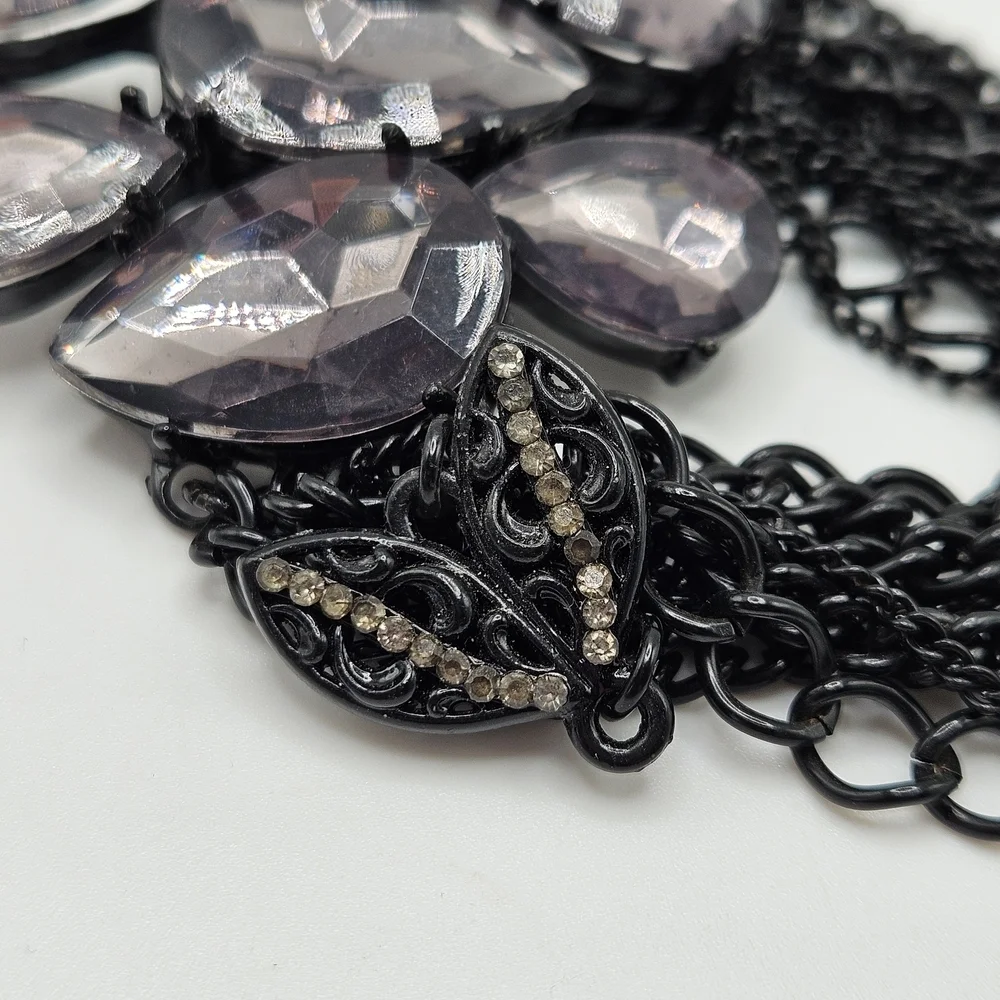 VINTAGE 80s Black Chain Acrylic Rhinestone Flower Statement Stretch Bracelet
